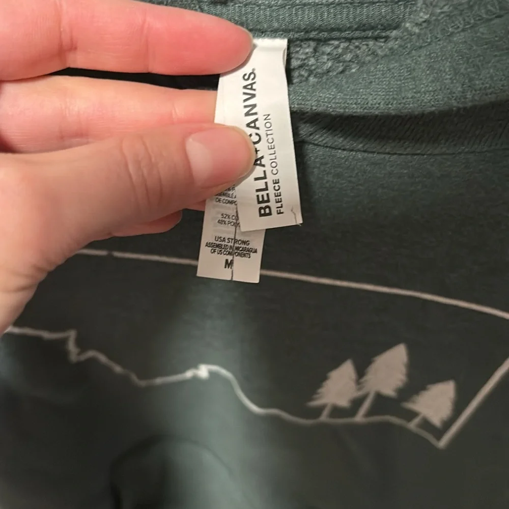 Green Montana Sweatshirt - Picture 2 of 4